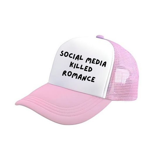 Șapcă „Social Media Killed Romance”